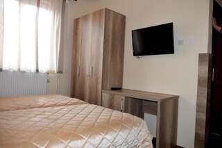 Отель Hotel Čile Колашин Двухместный номер с 2 отдельными кроватями-5